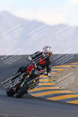 media/Oct-03-2022-Moto Forza (Mon) [[5f077a3730]]/Intermediate Group/Session 5 (Turn 12)/